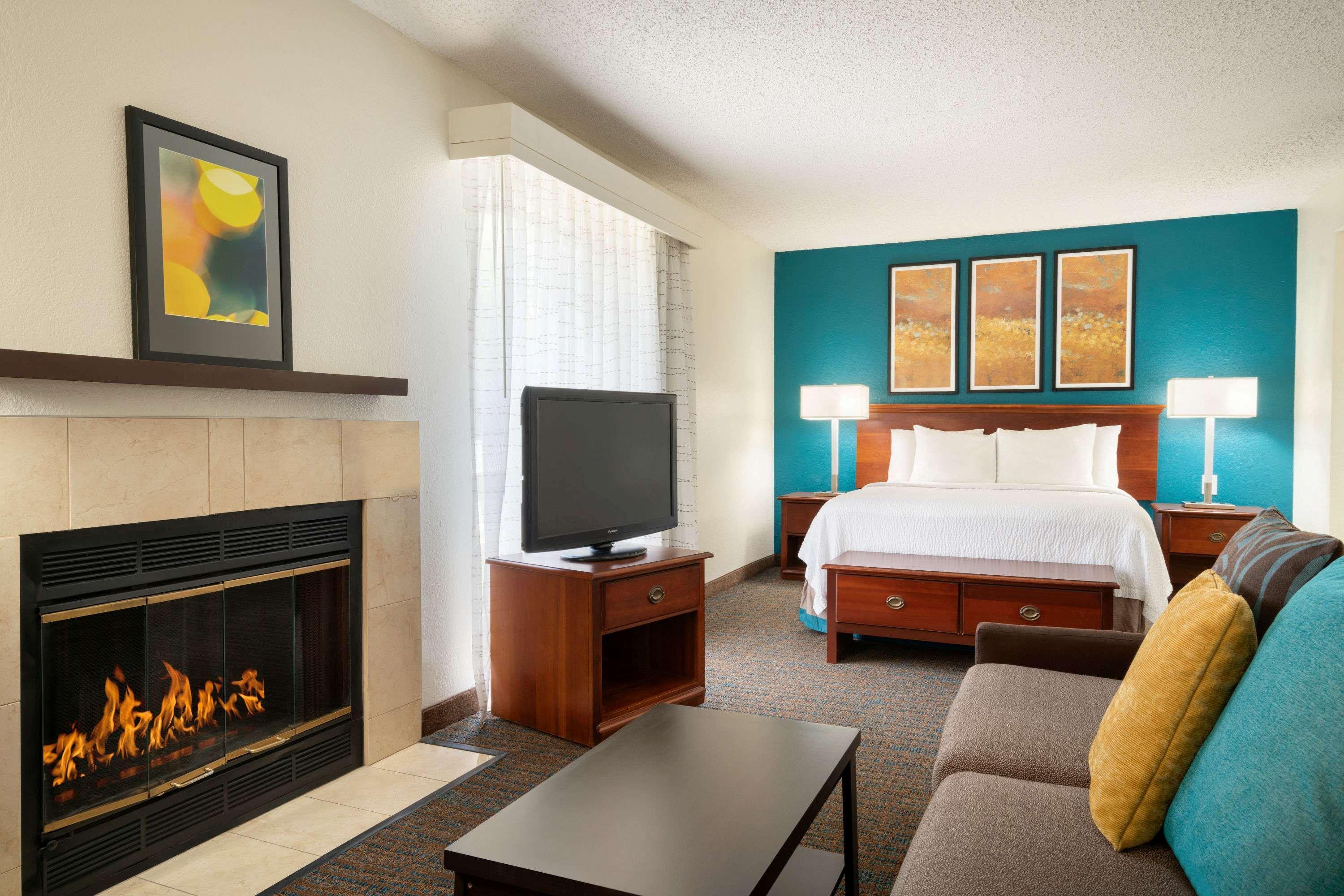 Hawthorn Suites By Wyndham Tinton Falls Exterior photo